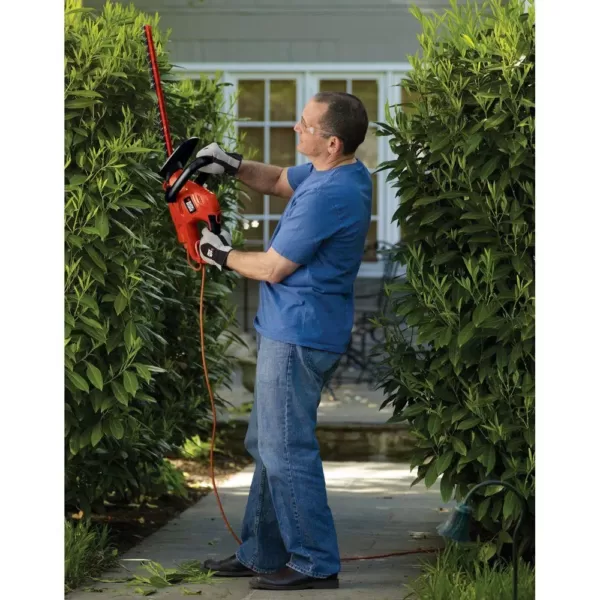 BLACK+DECKER 20 in. 3.8 Amp Corded Electric Hedge Trimmer