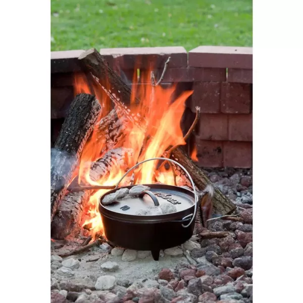 Lodge 4 Qt. Cast Iron Dutch Oven With Lid and Bail Handle