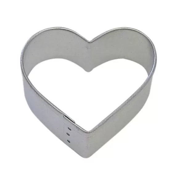 CybrTrayd 12-Piece 2.25 in. Heart Tinplated Steel Cookie Cutter & Recipe