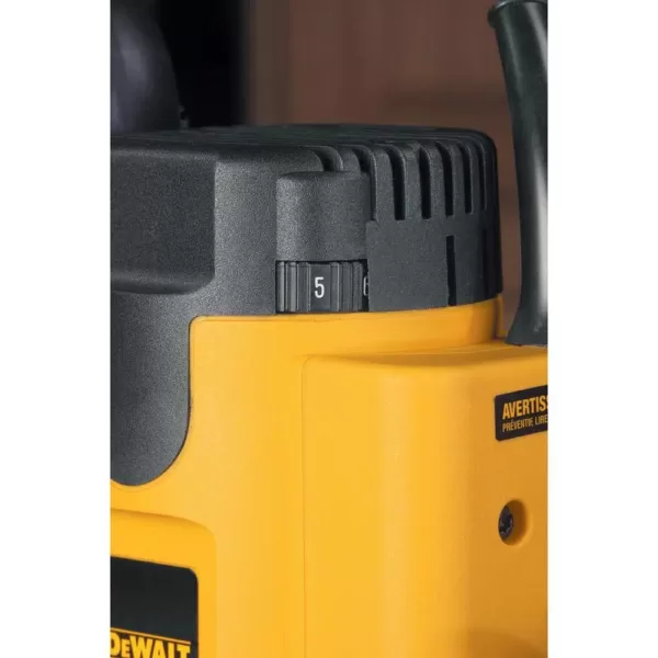 DEWALT 2 HP Electronic Variable Speed Plunge Router