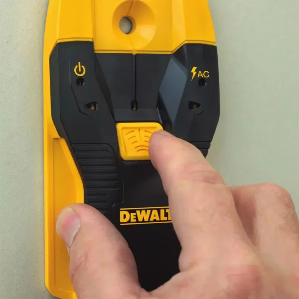 DEWALT 3/4 in. Stud Finder with Bonus 20 oz. Hammer