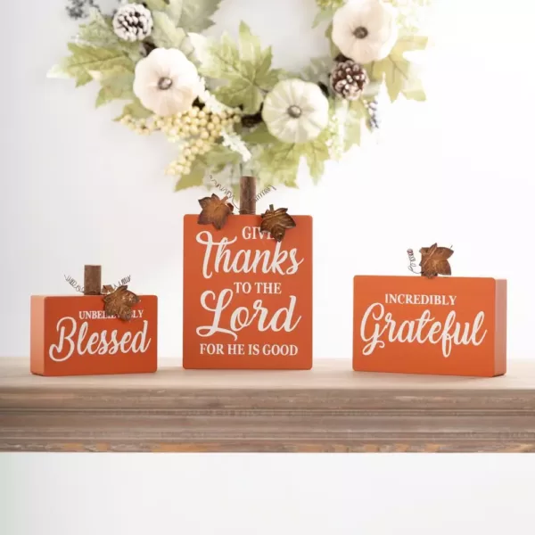 Glitzhome 8.85 in. H Fall Wooden Pumpkin Table Decor (3-Pack)