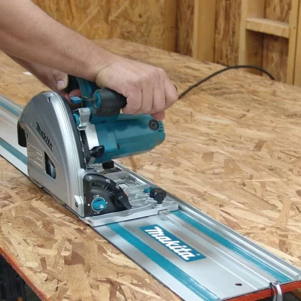 Makita 12 Amp 6-1/2 in. Plunge Circular Saw with Guide Rail Connector Kit