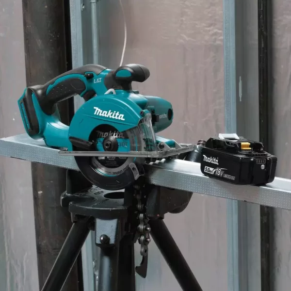 Makita 18-Volt 5.0Ah LXT Lithium-Ion Cordless 5-3/8 in. Metal Cutting Saw Kit