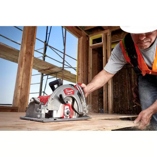 Milwaukee M18 FUEL 18-Volt Lithium-Ion Cordless 7-1/4 in. Rear Handle Circular Saw (Tool-Only)