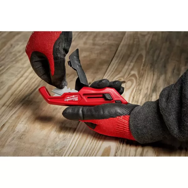 Milwaukee Slide-Out Utility Knife with General Purpose Blade Storage