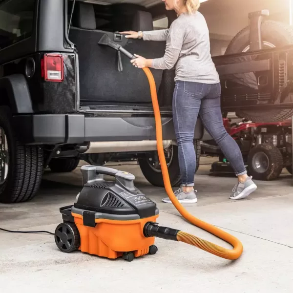 RIDGID 4 Gal. 5.0-Peak HP Portable Wet/Dry Shop Vacuum with Filter, Hose, Accessories and Premium Car Cleaning Kit