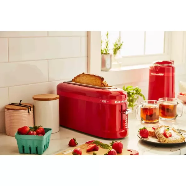 KitchenAid 100-Year Limited Edition Queen of Hearts 2-Slice Passion Red Toaster