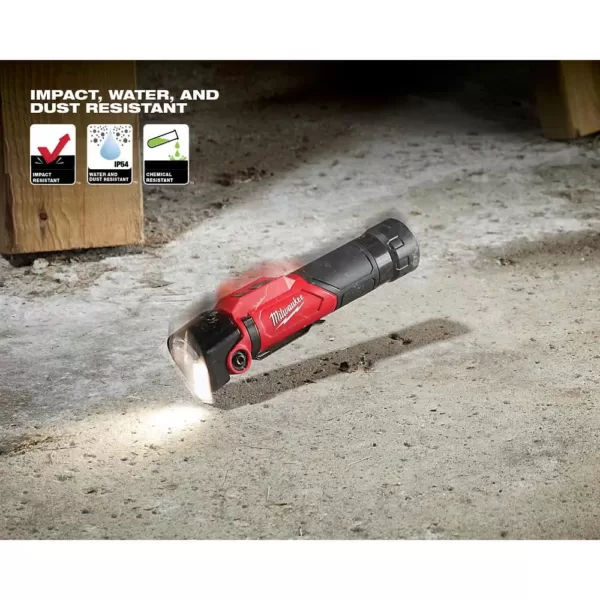 Milwaukee 500 Lumens LED Pivoting Rechargeable Flashlight