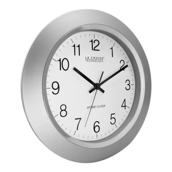 La Crosse Technology 14 in. Atomic Analog Wall Clock