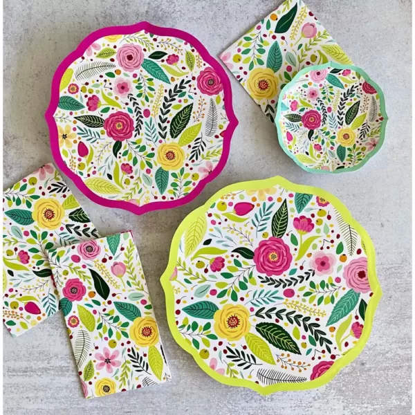 Sugar Plum Party Salad Plate Spring Blossoms (16-Piece)