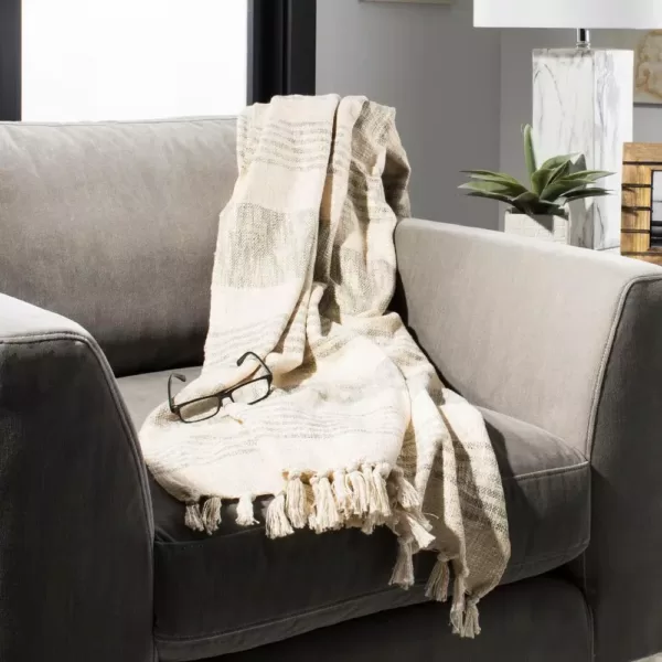 Safavieh Voleta White/Gold Throw Blanket